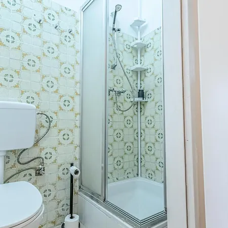 Vintage 1br With Shared Garden - U6 Metro & Danube Vienna