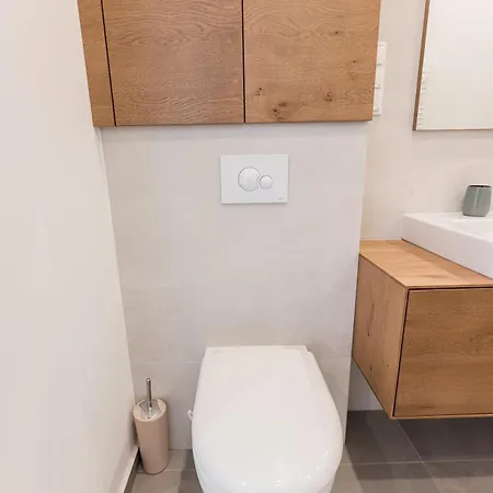 Nadland B61 Apartment