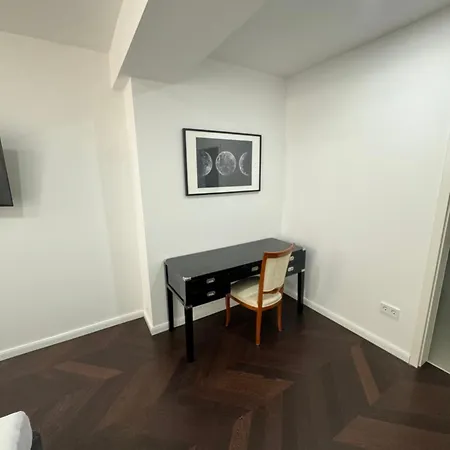 아파트 Luxurious In The Centre Of