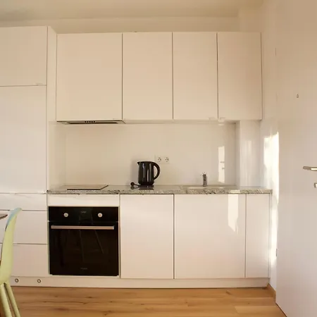 Apartament Stad10 - Very Close To Subway U2 Stadlau