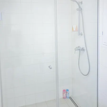Contactless Self-check-in - 1br Apartment, Near Airport,15 Min To Center * Vienna