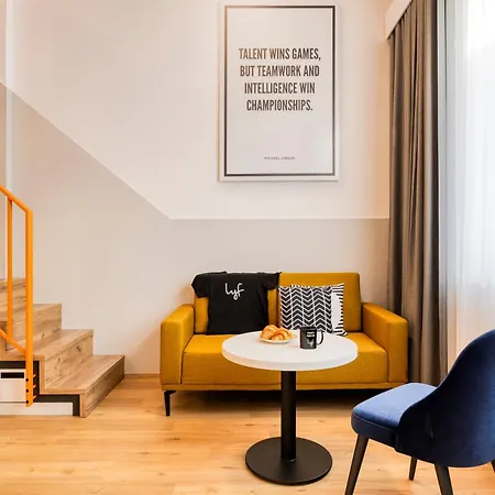 Lyf Schoenbrunn Hotel Viena
