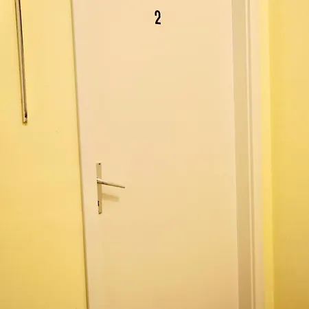 Privatunterkunft U6 Schoepfwerk 7