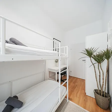 Nice Central City Room Vienna