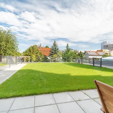 Garden Alte Donau