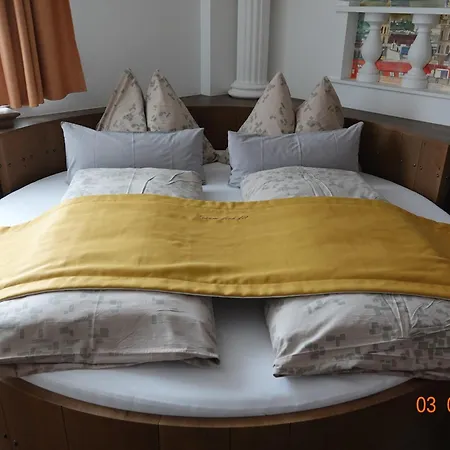 Haus Sanz Guest house 3*