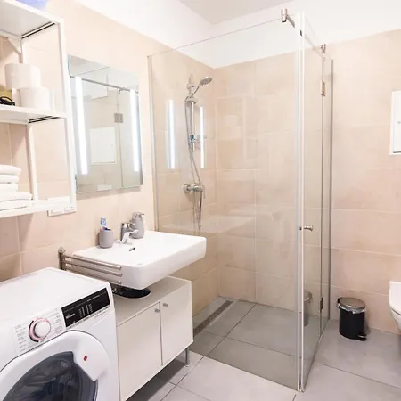 Modern 1br - 15 Mins To City Center Apartment Vienna