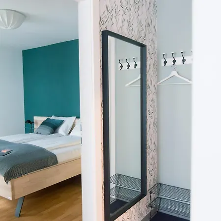 Modern 1br - 15 Mins To City Center Apartment