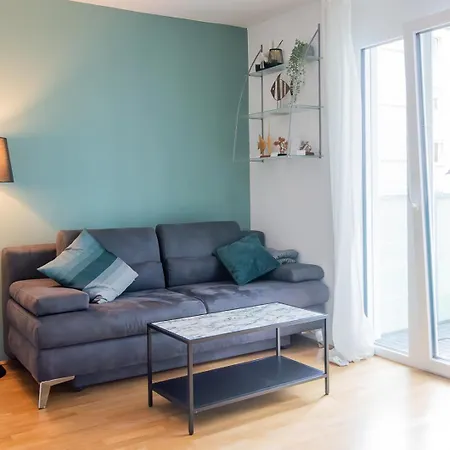 Modern 1br - 15 Mins To City Center *