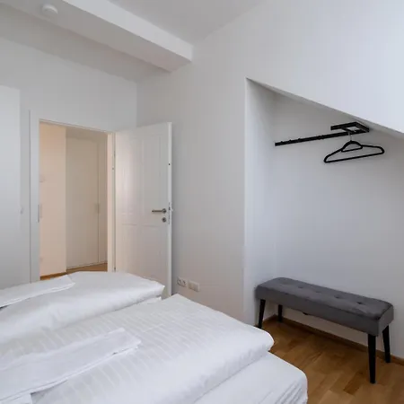 Exclusive 70 M2 With Balcony And Air Conditioning Wien