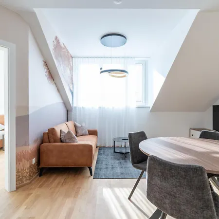 Exclusive 70 M2 With Balcony And Air Conditioning Apartment *