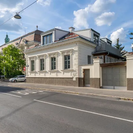 Exclusive 70 M2 With Balcony And Air Conditioning *