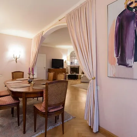 Apartment Sonnenfelsgasse