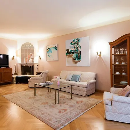 Sonnenfelsgasse Apartment *