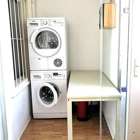 Palm Apartment *