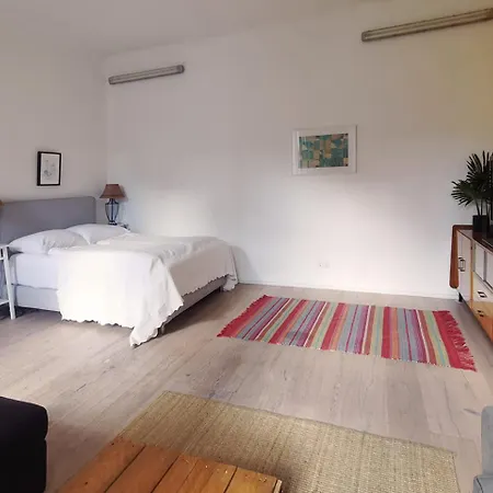 Palm Apartment *