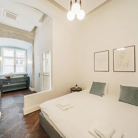 Luxury In Best Location Viena