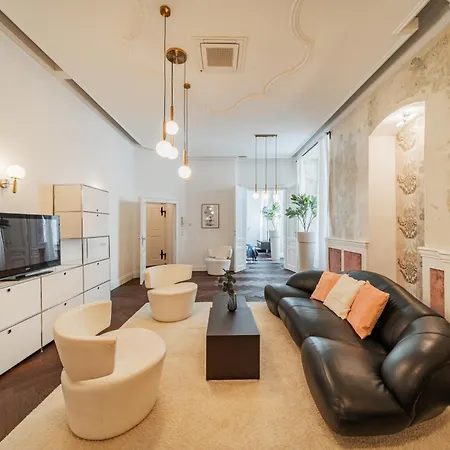 Luxury In Best Location * Viena
