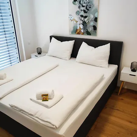 Roksox-home Gegenueber Des International Center Und Kaiserwasser Apartment Vienna