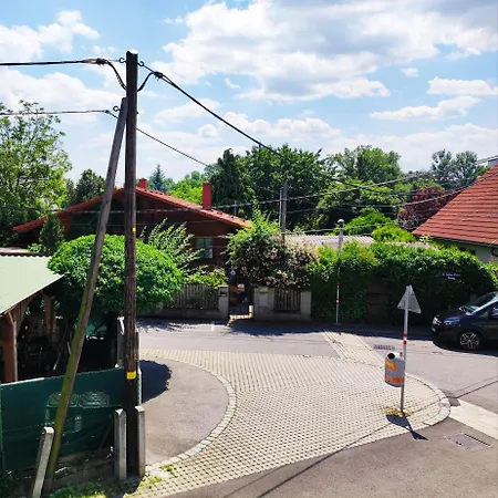 Roksox-home Gegenueber Des International Center Und Kaiserwasser