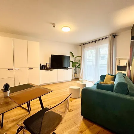 Mit Balkon Apartment *