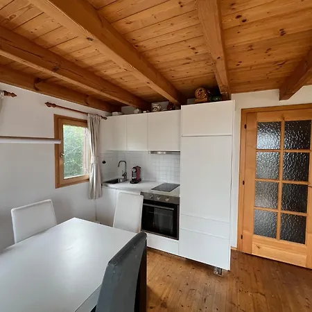 Apartment Kleines Haus Mit Blick Ueber