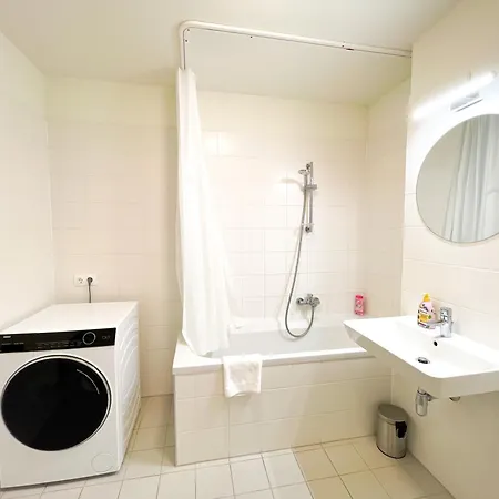 Apartment Contactless Self-check-in - 1br Apartment, Near Airport,15 Min To Center Vienna