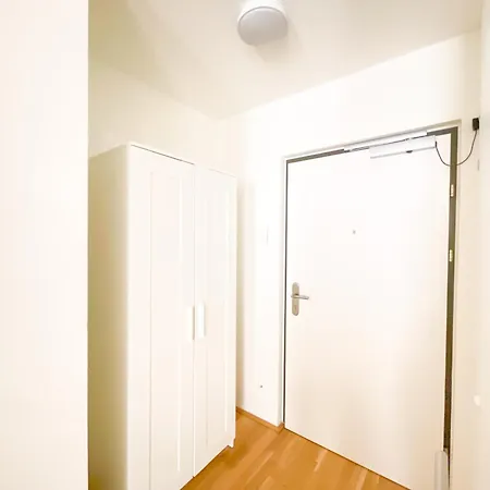 Apartment Contactless Self-check-in - 1br Apartment, Near Airport,15 Min To Center Vienna