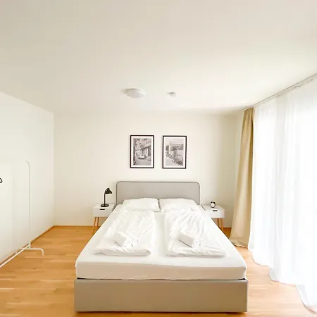 Contactless Self-check-in - 1br Apartment, Near Airport,15 Min To Center Apartment