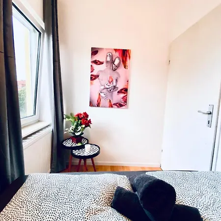 Homestay Cozy In The 23rd District Of Fr5 *
