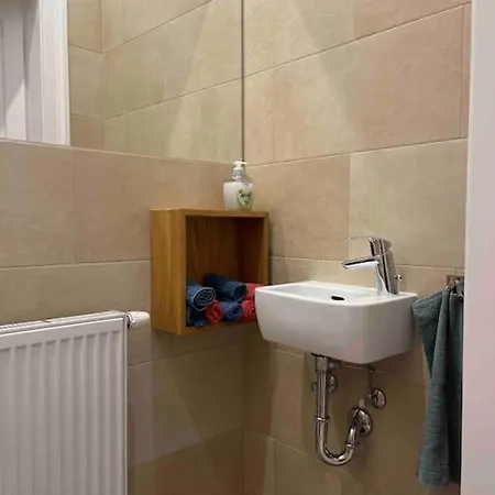 Apartment Schoene Altbauwohnung Vienna