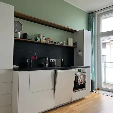 Schoene Altbauwohnung Apartment *