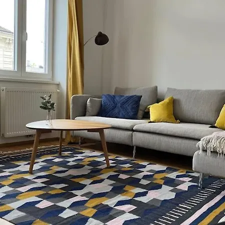 Schoene Altbauwohnung