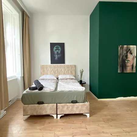 Apartment 8 Fully Equipped W Terrace Margareten Vienna