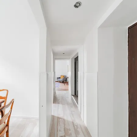 Apartment Big For 10 People