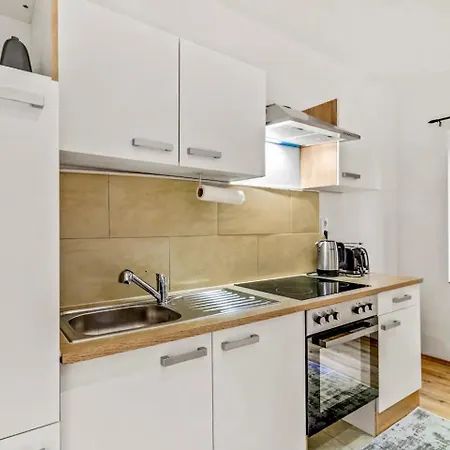 Modernes 35qm Nahe Flughafen & Zentrum Apartment *