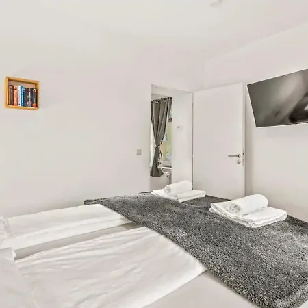 Apartment Modernes 35qm Nahe Flughafen & Zentrum Vienna