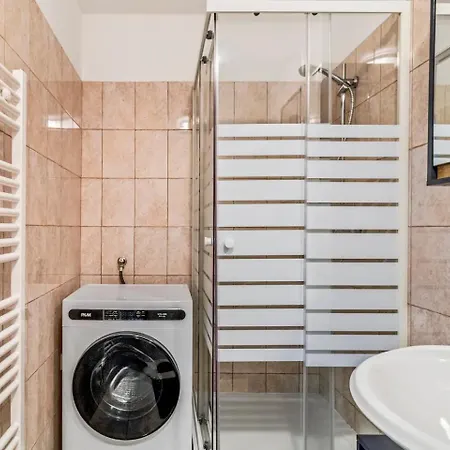Modernes 35qm Nahe Flughafen & Zentrum Appartement
