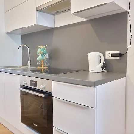 Apartment Chic - Near U3 Metro Wien
