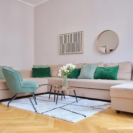 Apartment Chic - Near U3 Metro