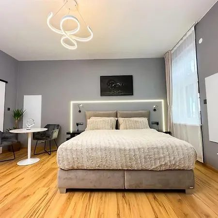 Direkt Bei Schoenbrunn! Apartment Vienna