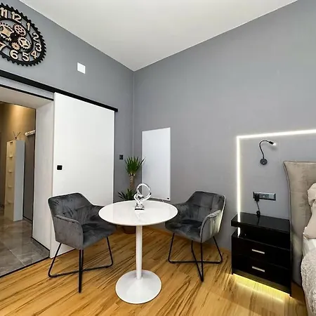Apartment Direkt Bei Schoenbrunn! Vienna
