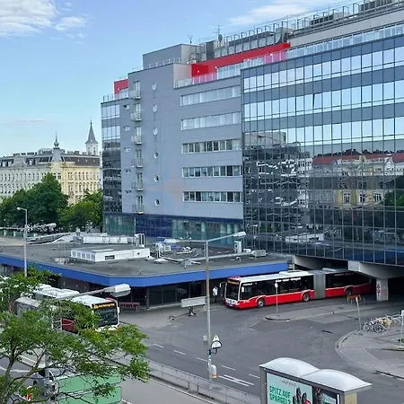 Direkt Bei Schoenbrunn! Apartment Vienna