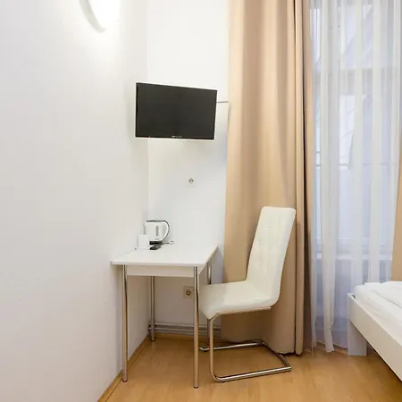 Votiv * Vienna