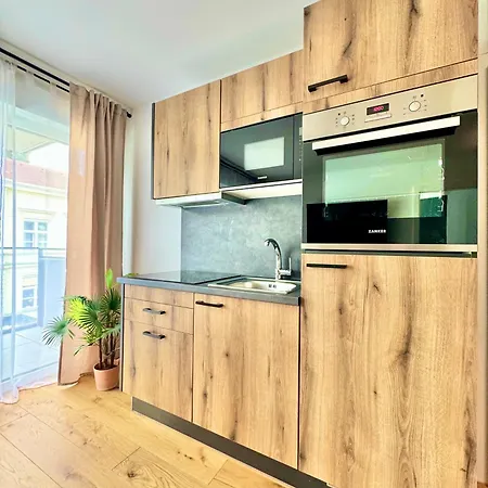 Apartment Perfekte Uebergangswohnung