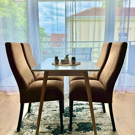 Apartment Perfekte Uebergangswohnung *