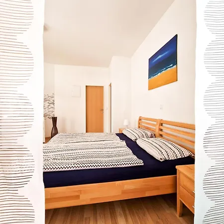 Youth Service Apartment *