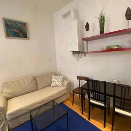 Apartment Near рrater And Center *