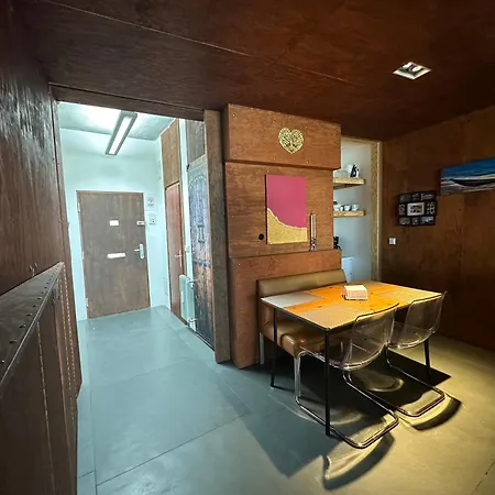 Am Schwedenplatz Apartment *