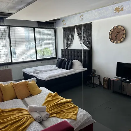 Apartment Am Schwedenplatz Vienna